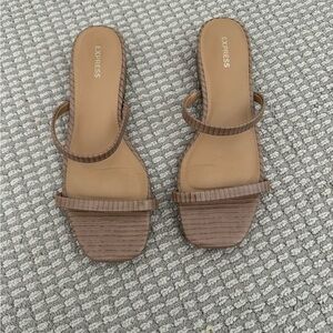express slip on sandal
